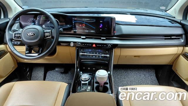 Kia Carnival 2020 — Фото 7/20