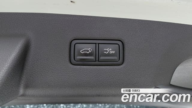 Kia Carnival 2020 — Фото 17/20