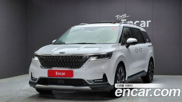 Kia Carnival 2020 — ფოტო 1/20