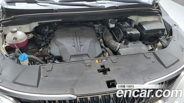Kia Carnival 2020 — ფოტო 6/20
