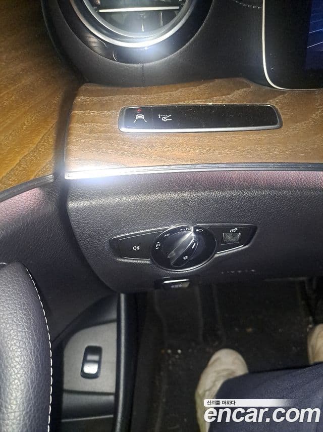Mercedes-Benz E-Class 2018 — Şəkil 20/20