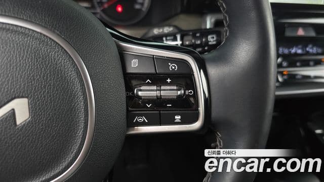 Kia Sorento 2021 — Şəkil 16/20
