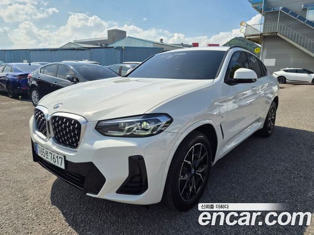 BMW X4 2022 — Photo 5/20