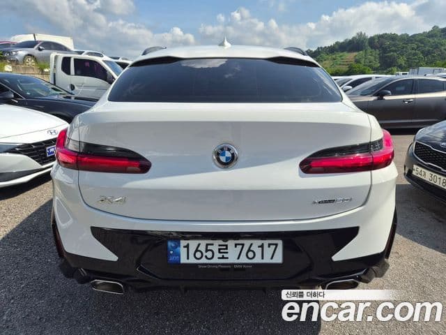 BMW X4 2022 — Photo 4/20