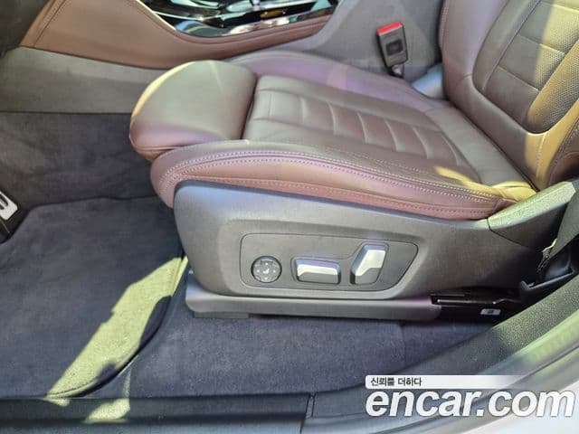 BMW X4 2022 — Photo 10/20