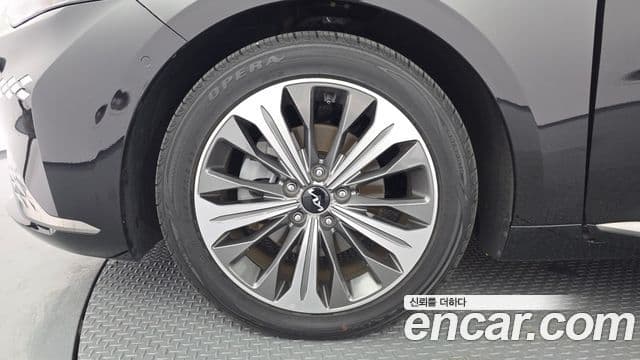 Kia K8 2022 — Şəkil 5/20