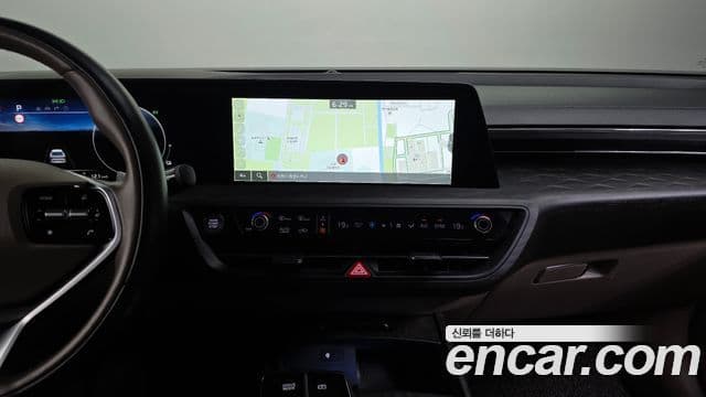Kia K8 2022 — Şəkil 14/20