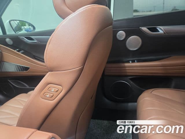 Genesis Electrified G80 2022 — ფოტო 9/20