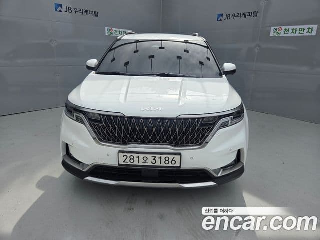 Kia Carnival 2022 — ფოტო 1/19