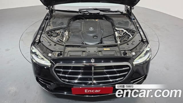 Mercedes-Benz S-Class 2021 — ფოტო 6/20