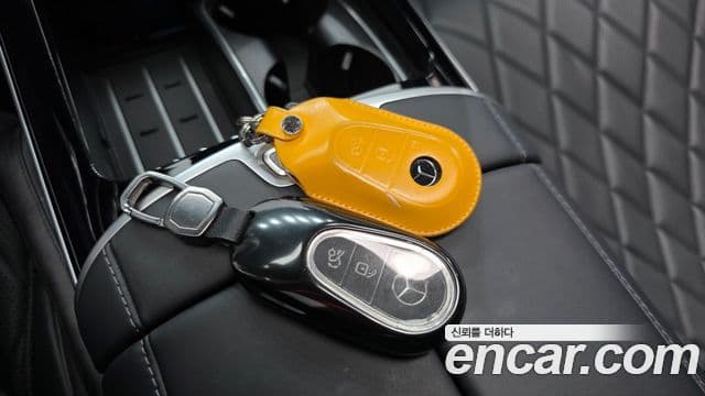 Mercedes-Benz S-Class 2021 — ფოტო 16/20