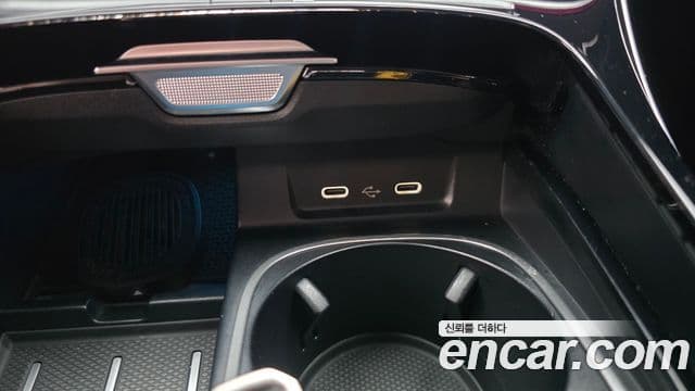 Mercedes-Benz S-Class 2021 — ფოტო 19/20