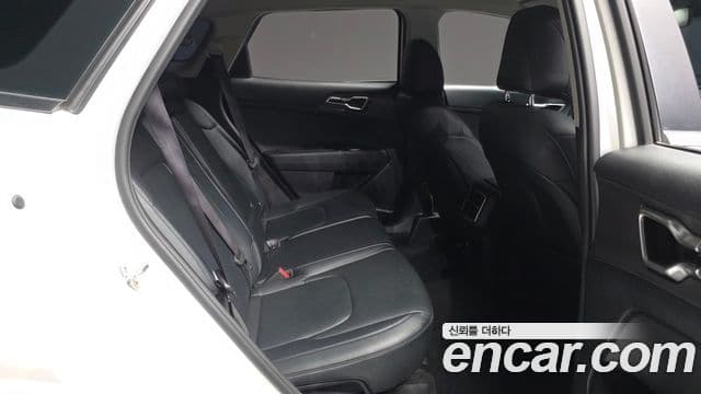 Kia Sportage 2022 — фото 12 из 20