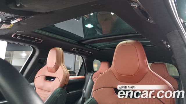 Land Rover Range Rover Sport 2025 — Фото 18/20