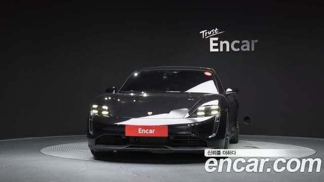 Porsche Taycan 2021 — Şəkil 7/34