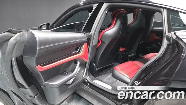 Porsche Taycan 2021 — Şəkil 33/34