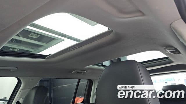 Hyundai Santa Fe 2026 — Photo 27/32