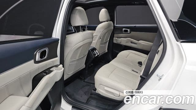 Kia Sorento 2024 — Şəkil 11/20