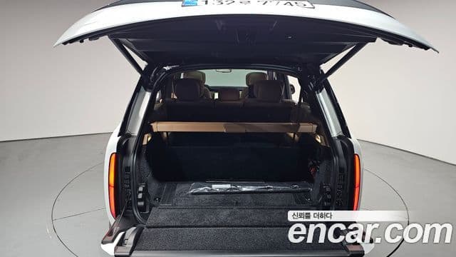 Land Rover Range Rover 2025 — Photo 20/38