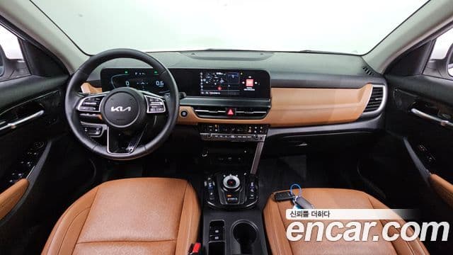Kia Seltos 2023 — ფოტო 7/20