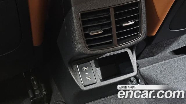 Kia Seltos 2023 — ფოტო 20/20