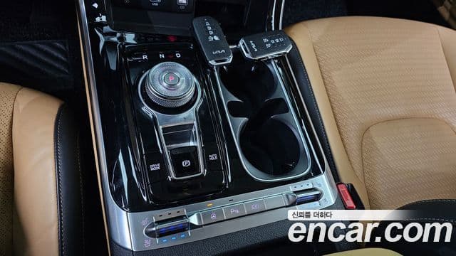 Kia Carnival 2022 — Şəkil 9/20