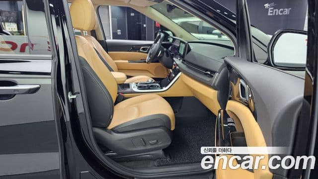 Kia Carnival 2022 — Şəkil 11/20