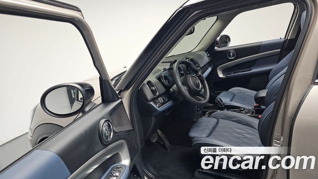 Mini Cooper S Countryman 2023 — ფოტო 10/20