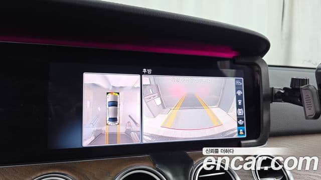 Mercedes-Benz E-Class 2019 — ფოტო 15/20
