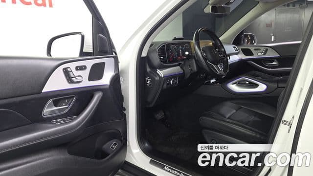 Mercedes-Benz GLE-Class 2019 — Şəkil 10/20