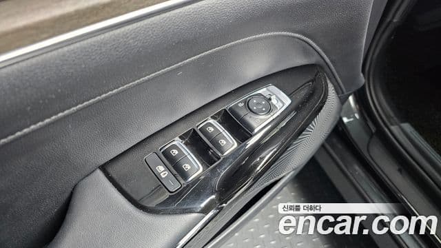Kia K5 2020 — Şəkil 17/20