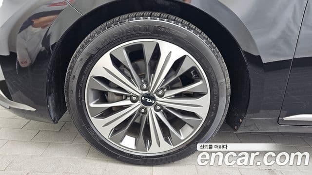 Kia K8 2021 — ფოტო 30/38
