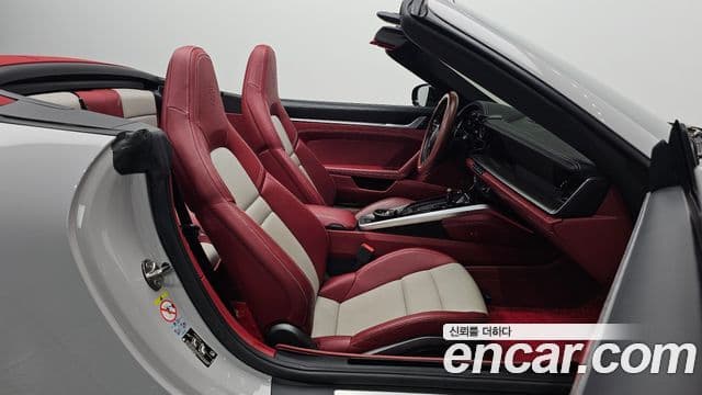 Porsche 911 2020 — ფოტო 12/30