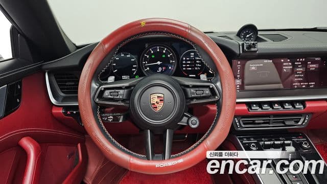 Porsche 911 2020 — ფოტო 8/30