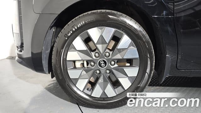 Hyundai Staria 2023 — Şəkil 5/20