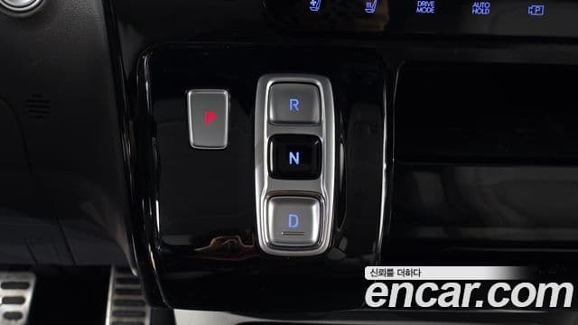 Hyundai Staria 2023 — Şəkil 9/20