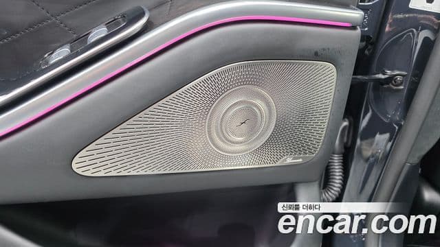 Mercedes-Benz S-Class 2021 — Photo 20/38