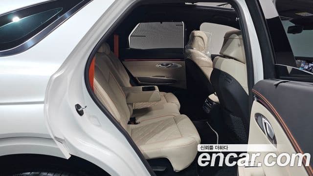 Genesis GV70 2025 — Şəkil 12/20