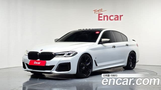 BMW 5 Series 2022 — ფოტო 9/20