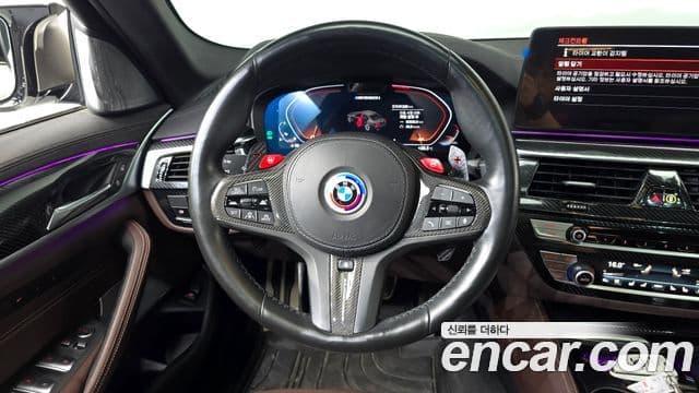 BMW 5 Series 2022 — ფოტო 13/20