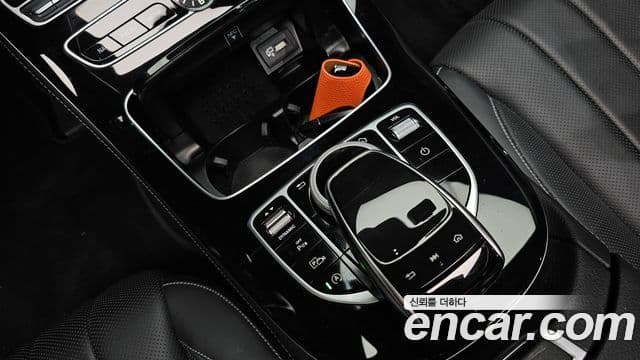 Mercedes-Benz E-Class 2018 — ფოტო 7/37