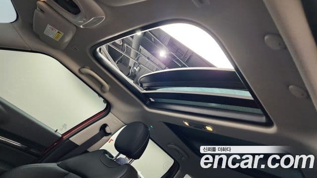 Mini Cooper Clubman 2020 — Фото 17/20
