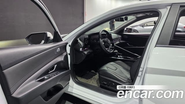 Hyundai Avante 2020 — Фото 10/20