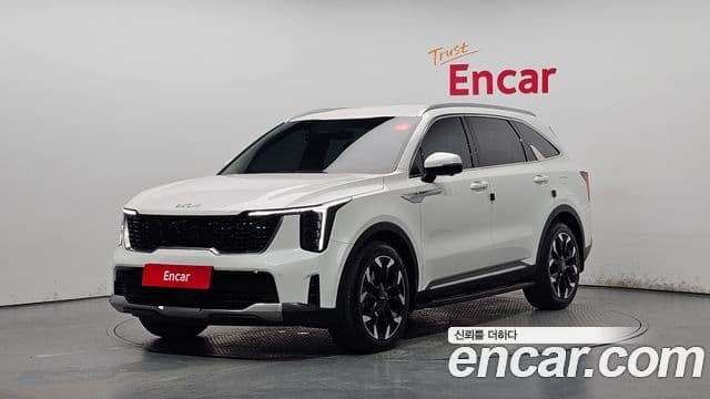 Kia Sorento 2023 — ფოტო 1/20