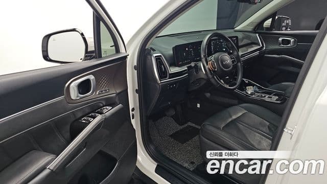 Kia Sorento 2023 — ფოტო 11/20