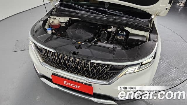 Kia Carnival 2021 — Фото 5/20