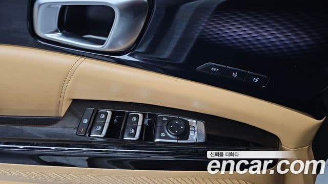 Kia Carnival 2021 — Фото 11/20