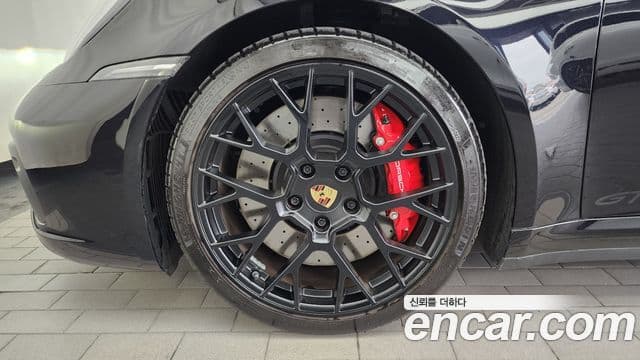 Porsche 911 2023 — Şəkil 5/20