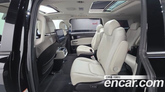 Kia Carnival 2021 — Şəkil 16/20
