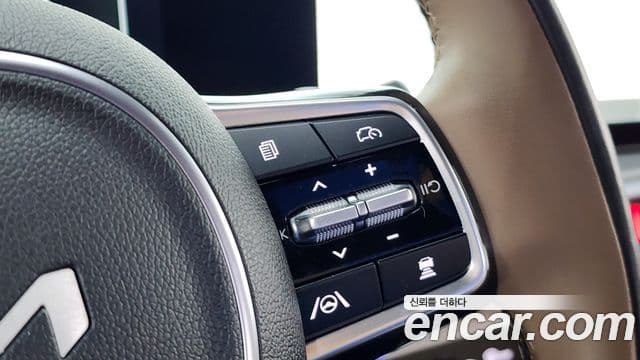 Kia Sorento 2024 — Фото 16/20